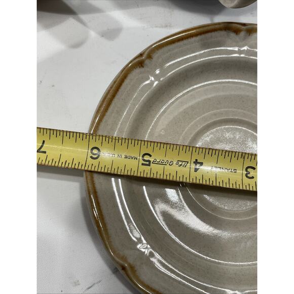 The Classics by Hearthside - Castlewood Tea Cup & Saucer Vintage - Picture 5 of 8